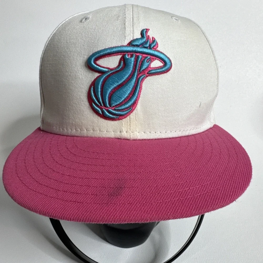 Miami Heat NBA‎ NEW ERA 9fifty Snapback Cap White Hot Pink